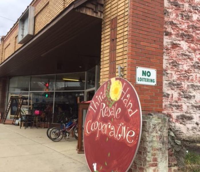 Available for Lease- 701 7th Ave E, built 1920