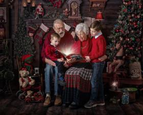 Santa sessions with Juls Buckman Photography