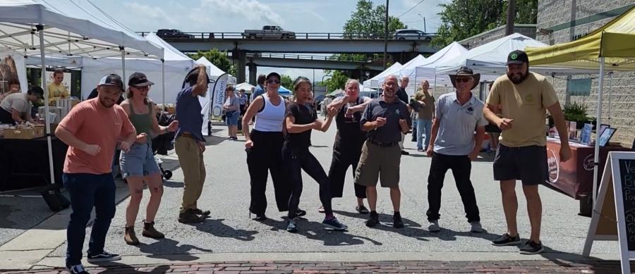 Line of people at the HVL Farmers Market