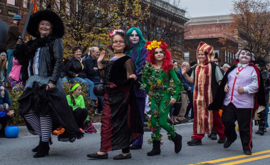 kids in halloween costumes