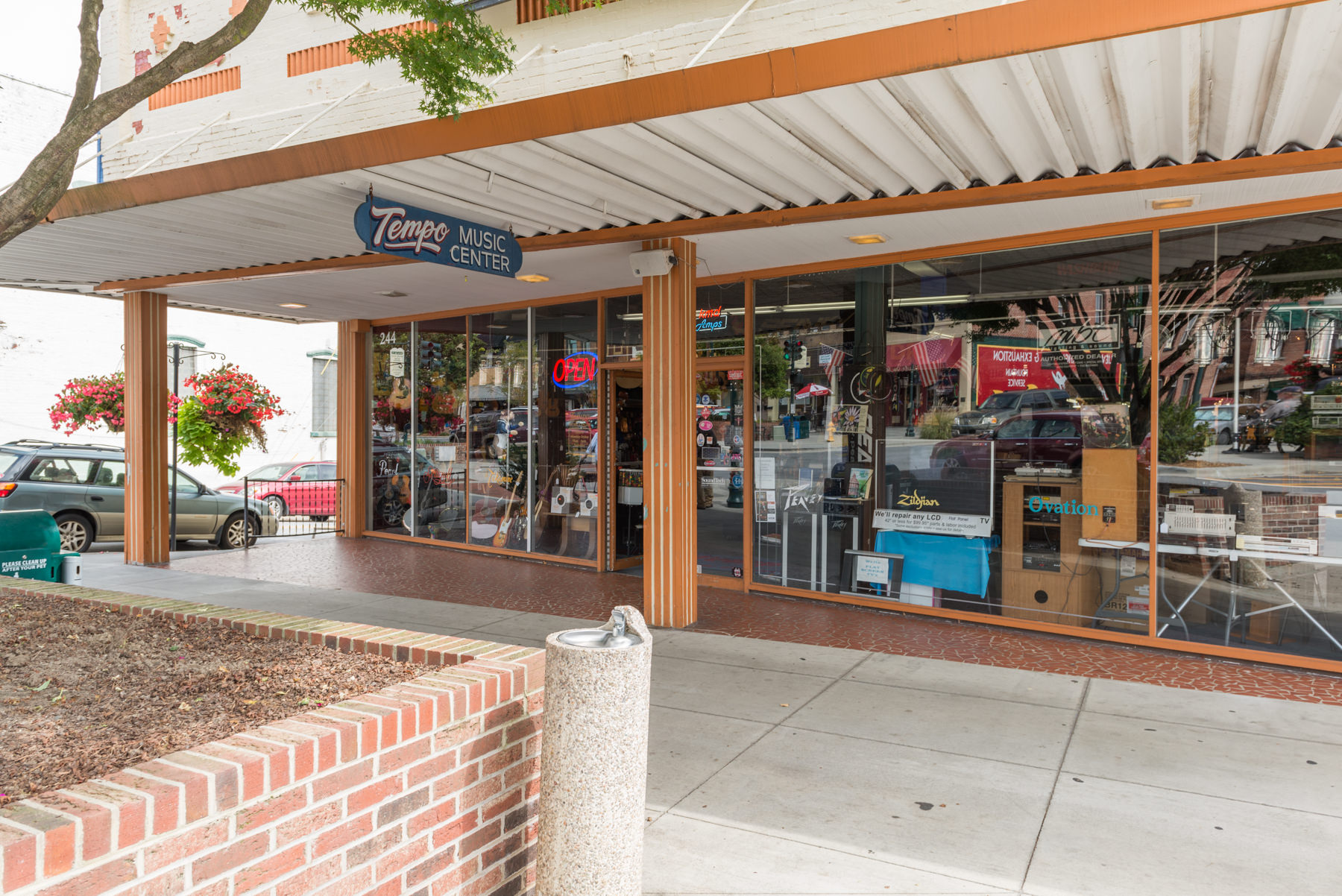 Tempo Music Center City of Hendersonville, NC Official site