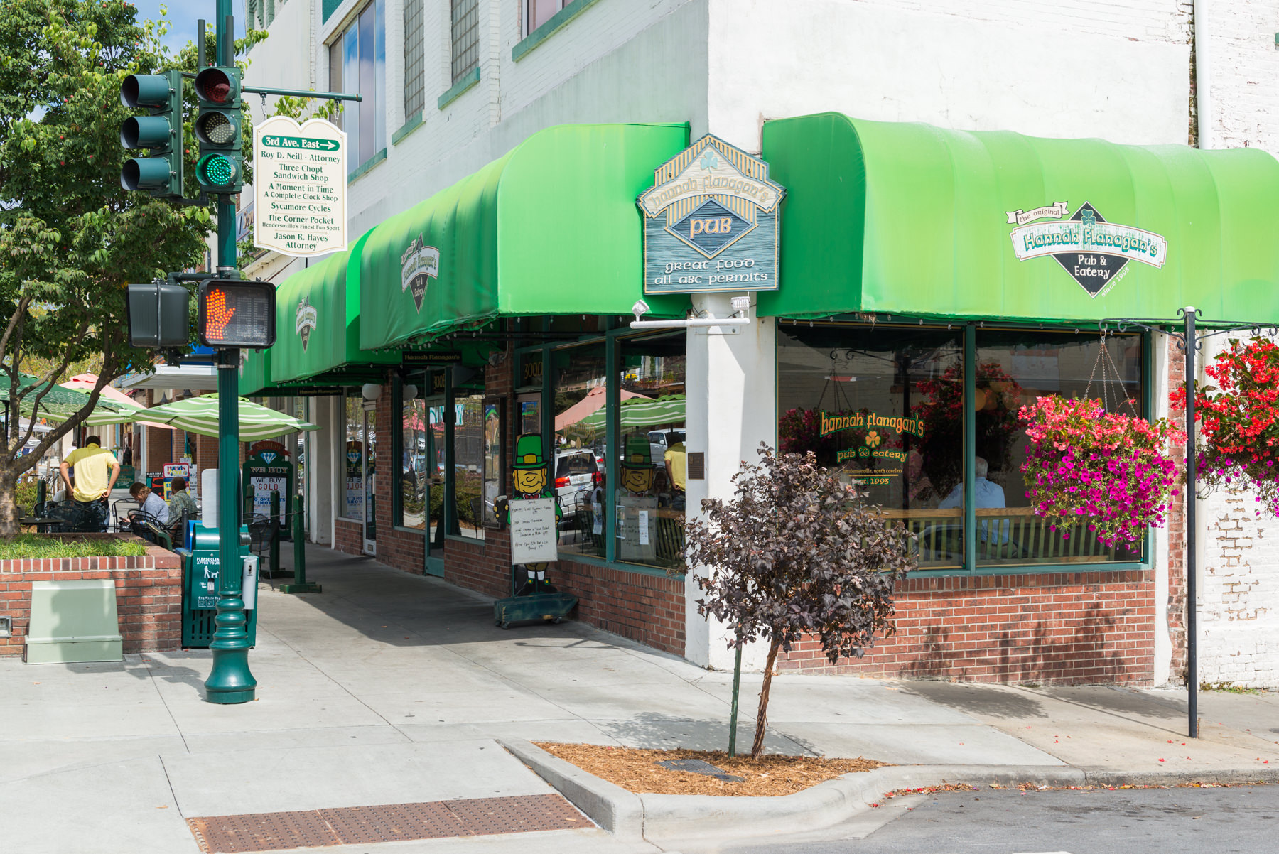 Hannah Flanagan's Irish Pub City of Hendersonville, NC Official site