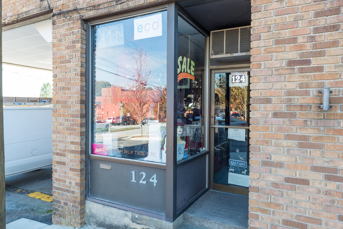 Tie Palace City of Hendersonville, NC Official site