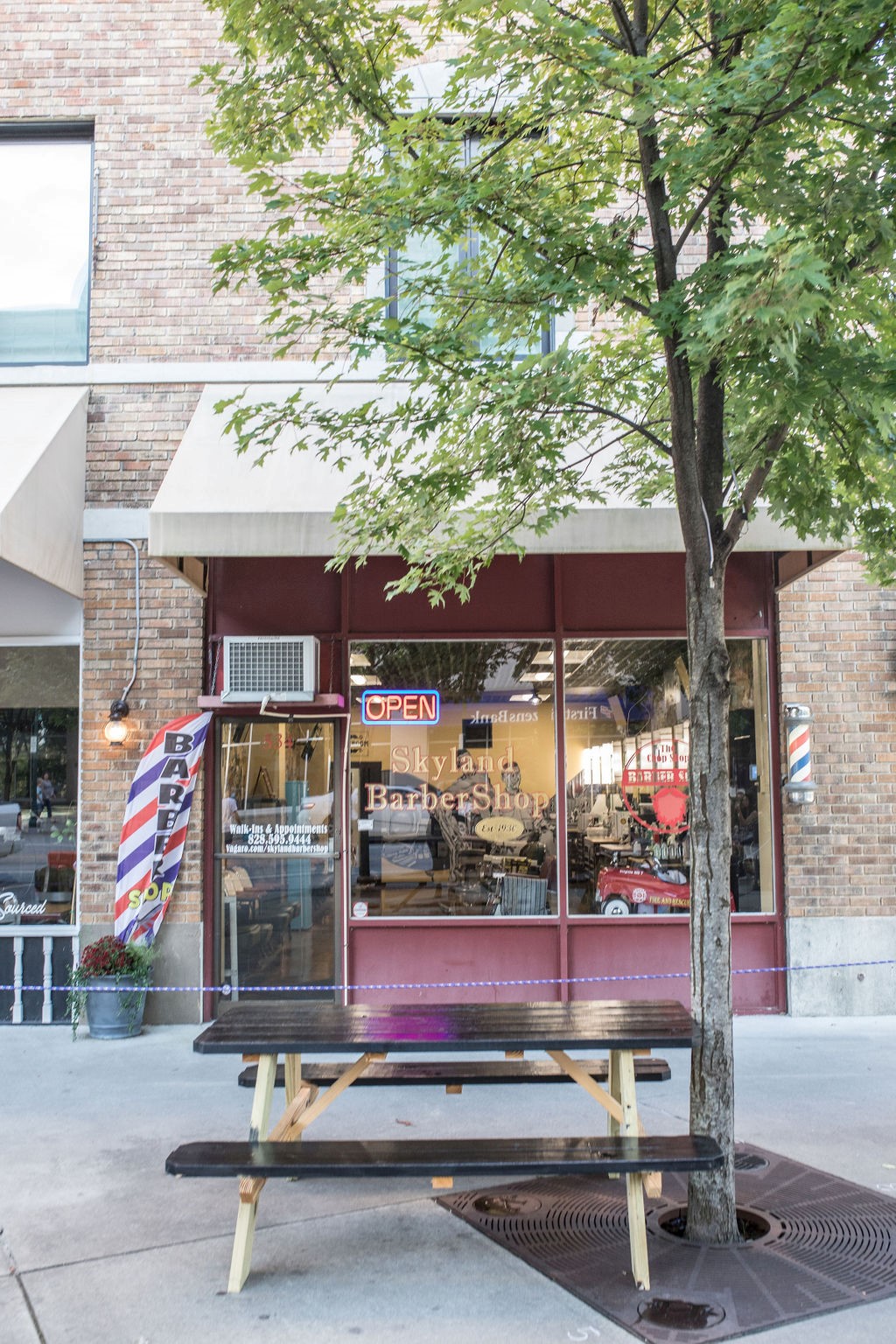 Skyland Barber Shop City of Hendersonville, NC Official site